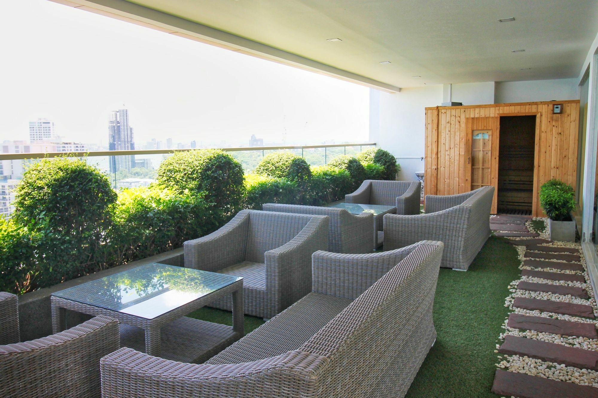 Apartamento The Peak Towers Pattaya Exterior foto